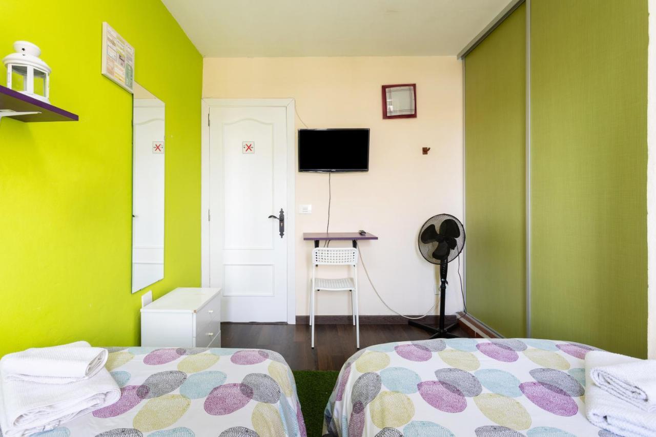 Villa Blanca Tenerife - Private Rooms - Terrace And Bbq, 5 Minutes From The Beach And Airport San Isidro  Esterno foto