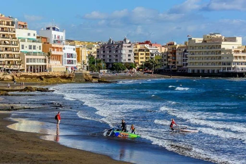 Villa Blanca Tenerife - Private Rooms - Terrace And Bbq, 5 Minutes From The Beach And Airport San Isidro  Esterno foto
